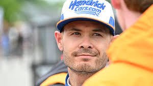 Larson does it again in Austrailia!